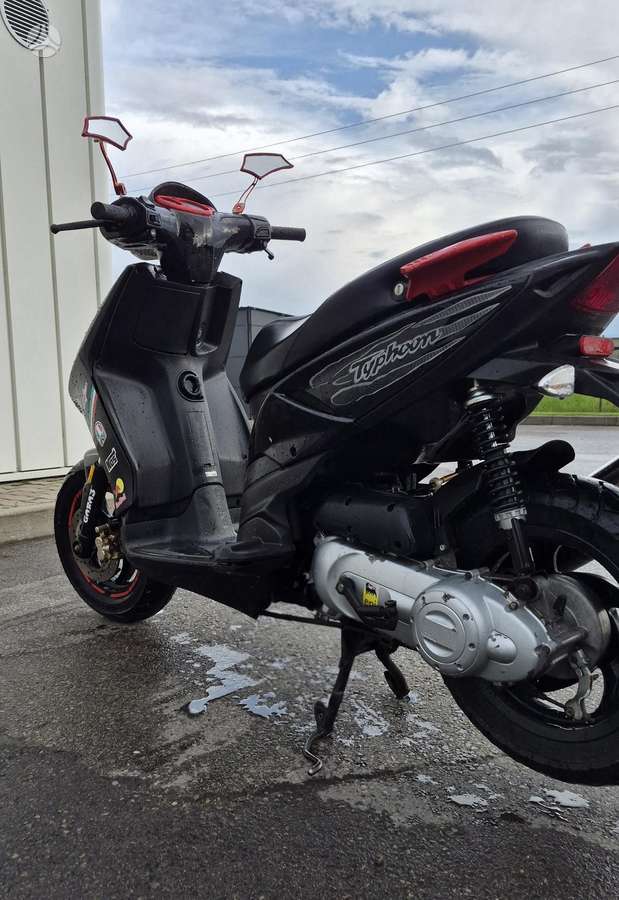 Piaggio Typhoon 50cc, scooters / mopeds