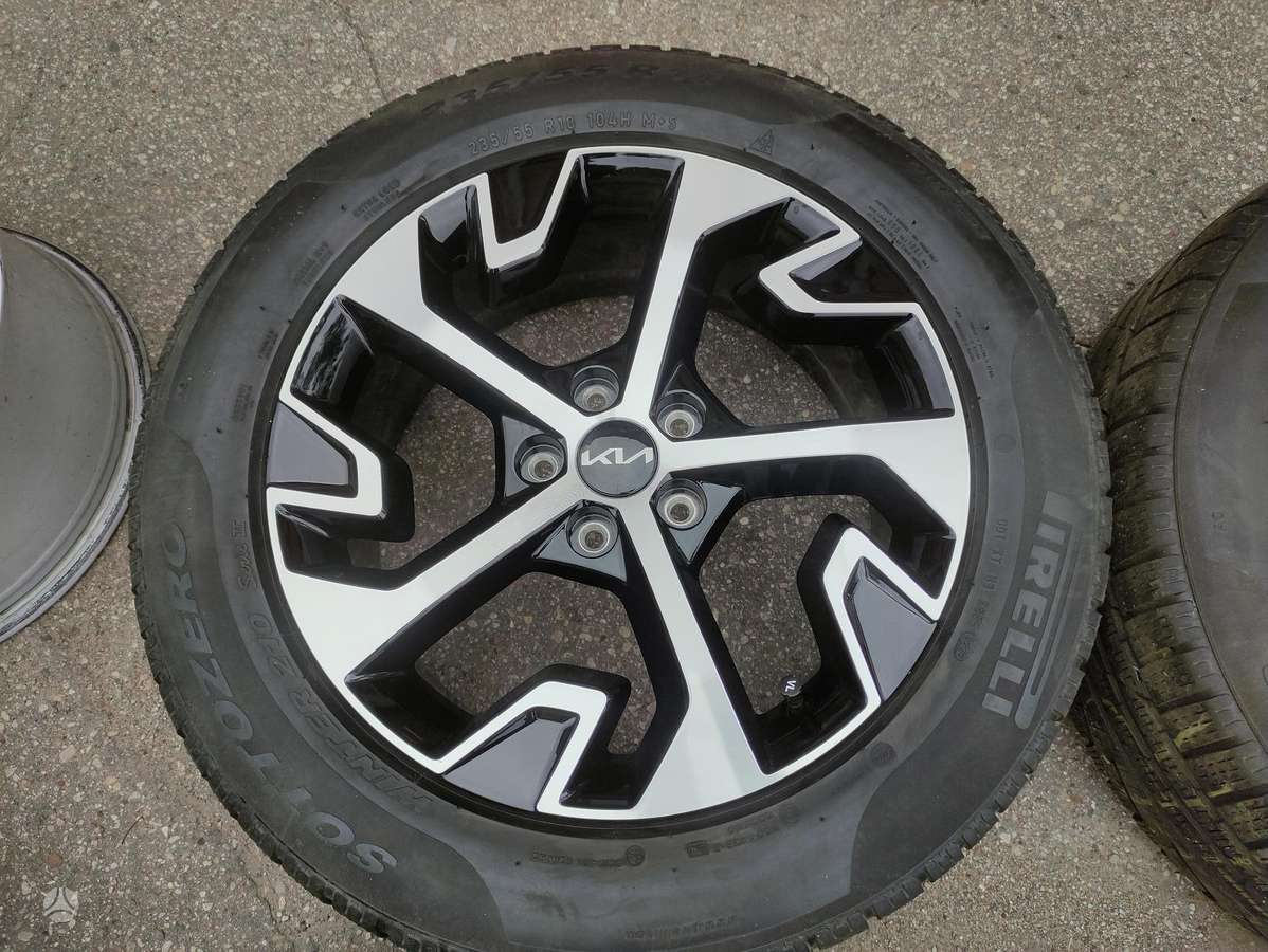 KIA, lengvojo lydinio, R18