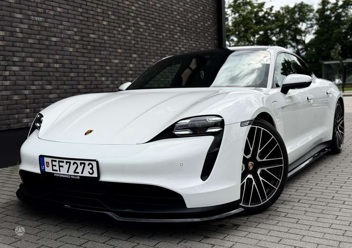Porsche Taycan - 4
