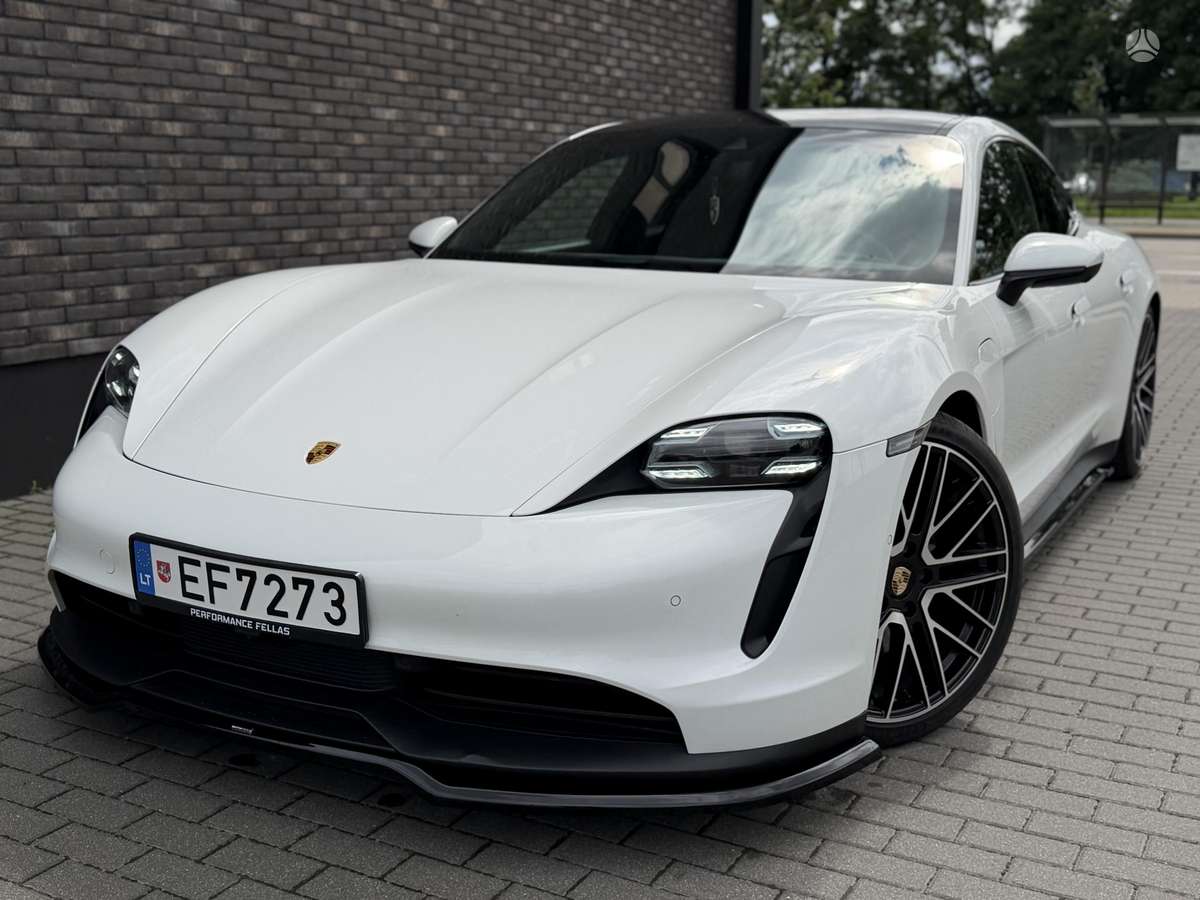 Porsche Taycan - 9