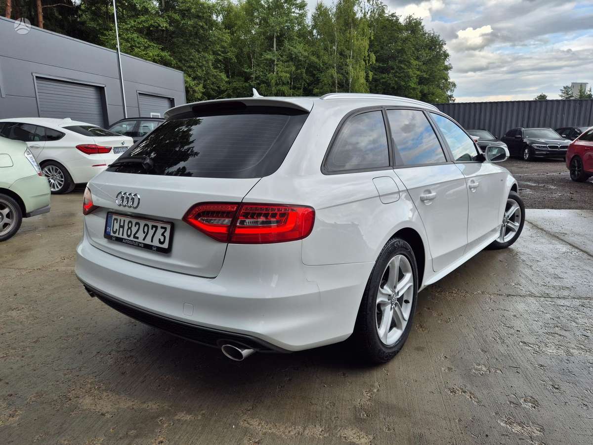 Audi A4, 3.0 l., universalas