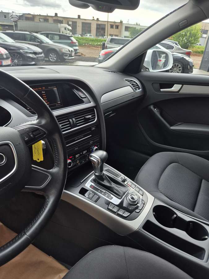 Audi A4, 3.0 l., universalas