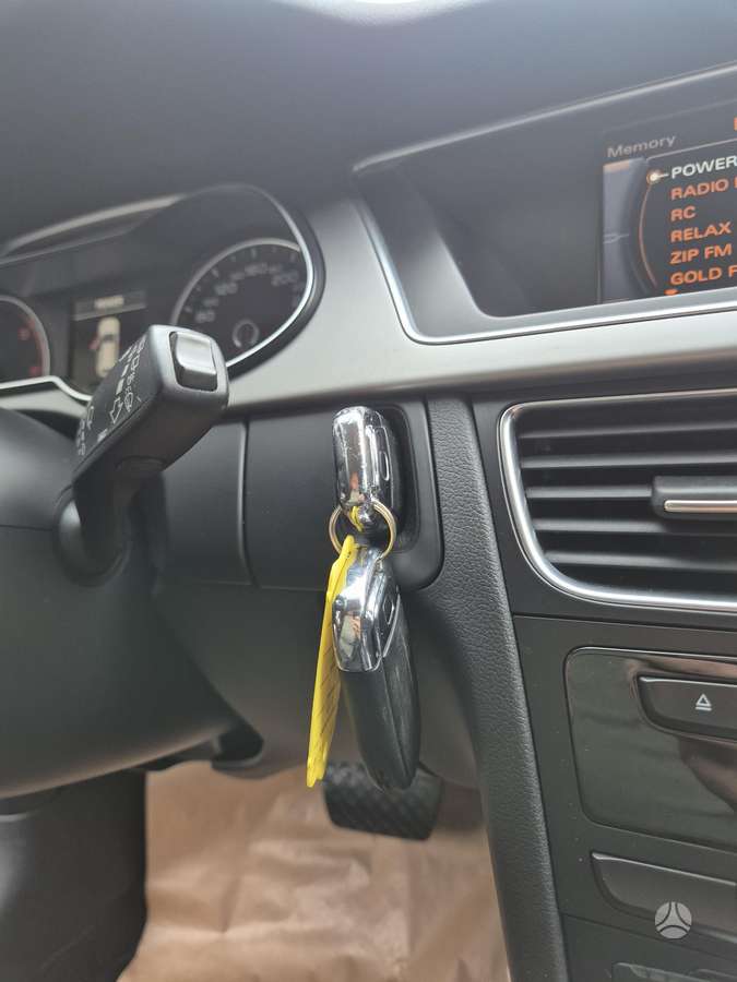 Audi A4, 3.0 l., universalas