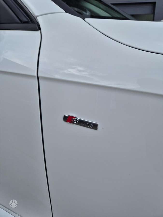 Audi A4, 3.0 l., universalas