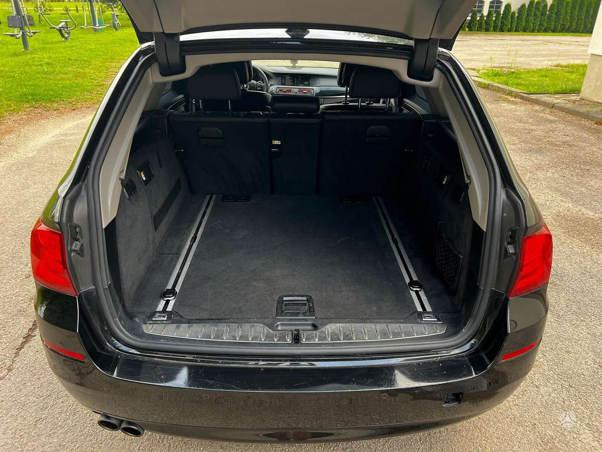 BMW 525, 2.0 l., Универсал