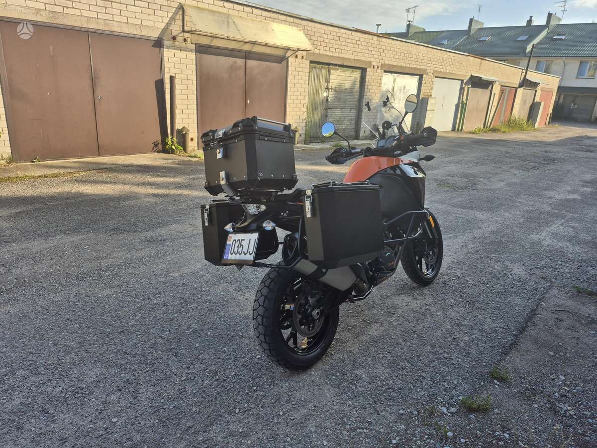 KTM Adventure 1050cc, enduro / adventure
