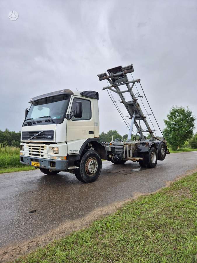 Volvo FM12, самосвалы