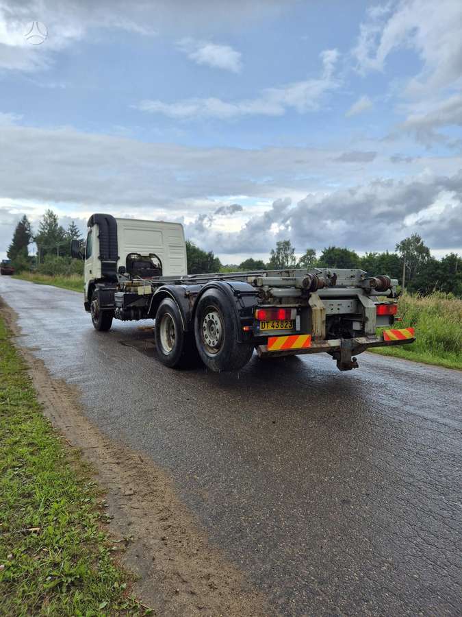 Volvo FM12, savivarčiai