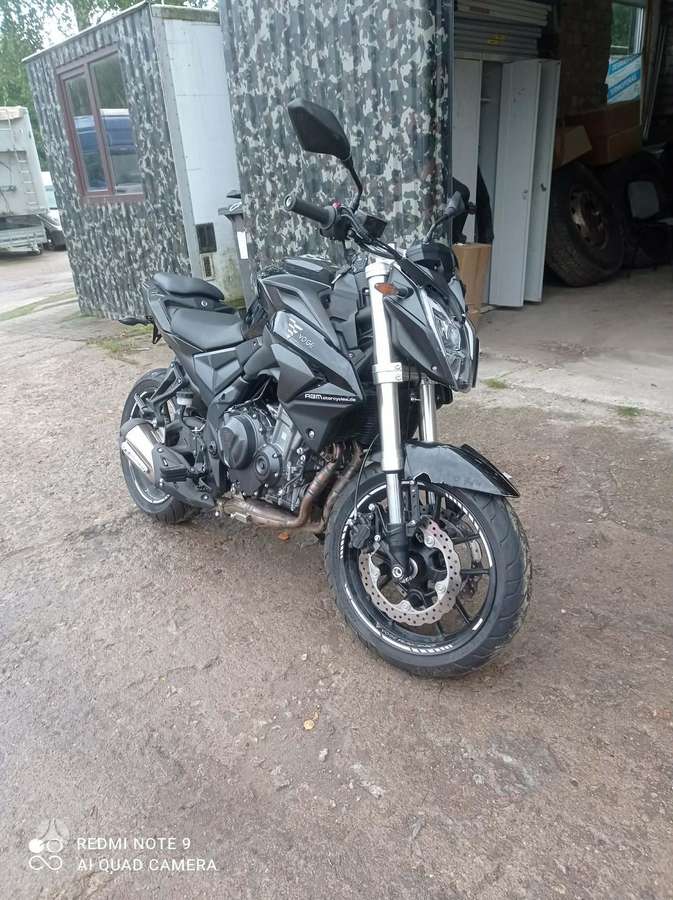 VOGE 500R 500cc, street / classic