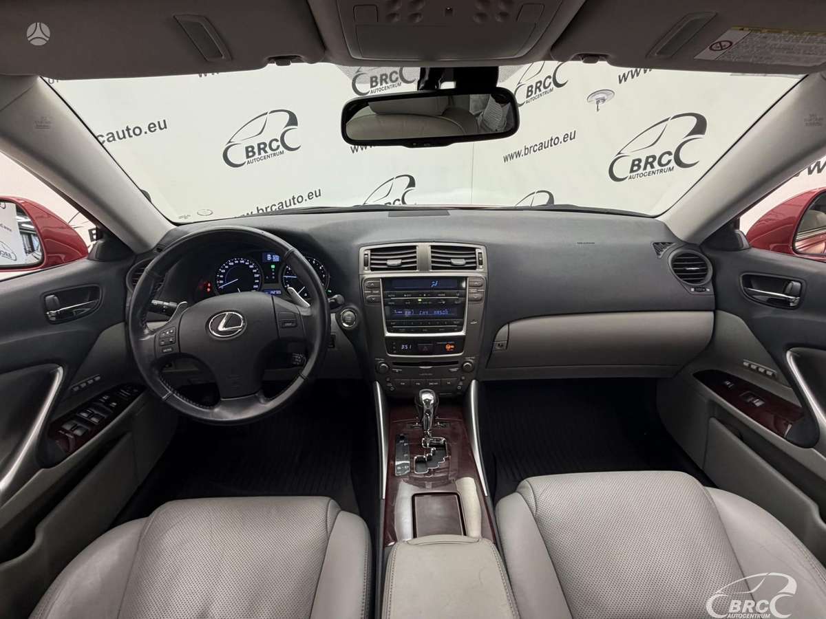 Lexus IS 250, 2.5 l., Седан
