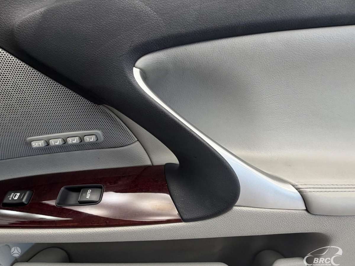 Lexus IS 250, 2.5 l., Седан