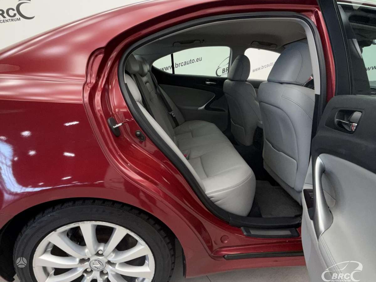 Lexus IS 250, 2.5 l., Седан