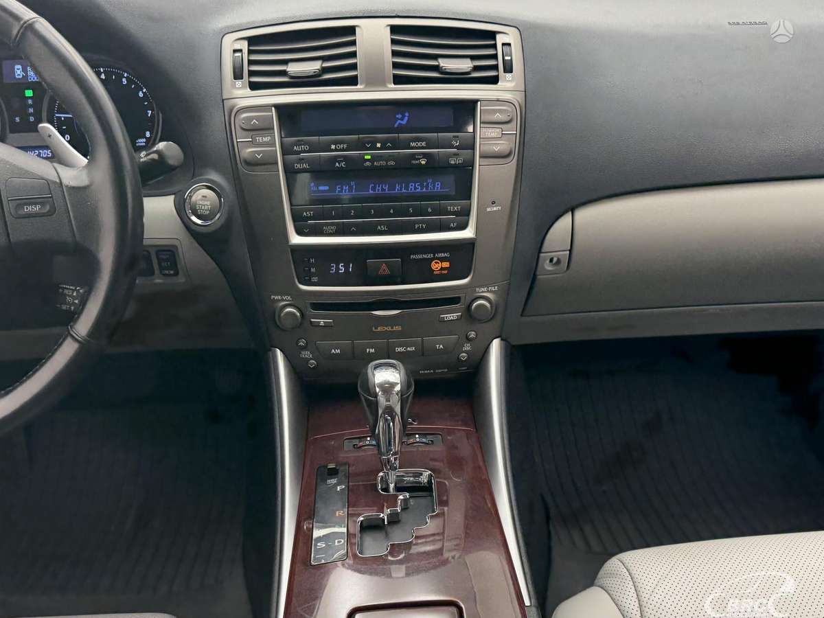 Lexus IS 250, 2.5 l., Седан