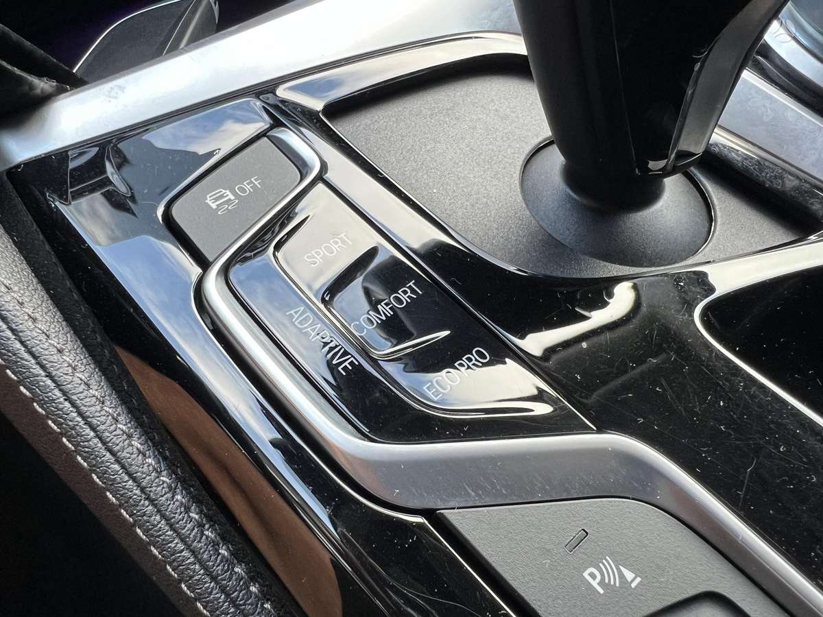 BMW 520, 2.0 l., Седан