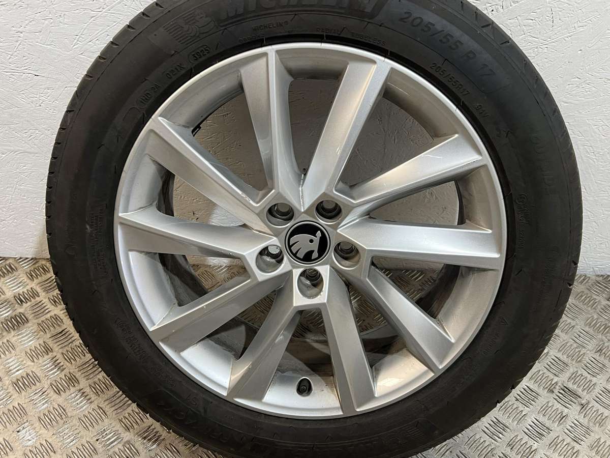 Skoda, легкосплавные , R17