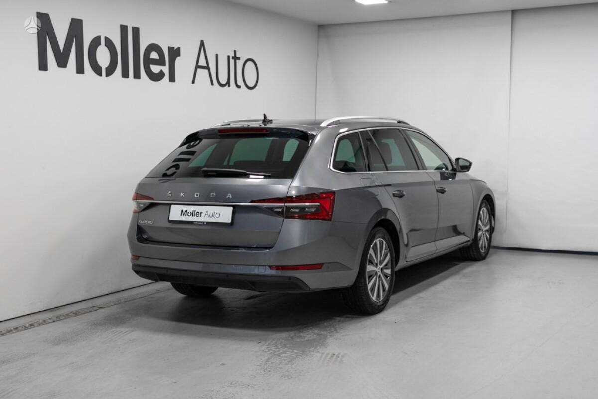 Skoda Superb, 2.0 l., Хэтчбек