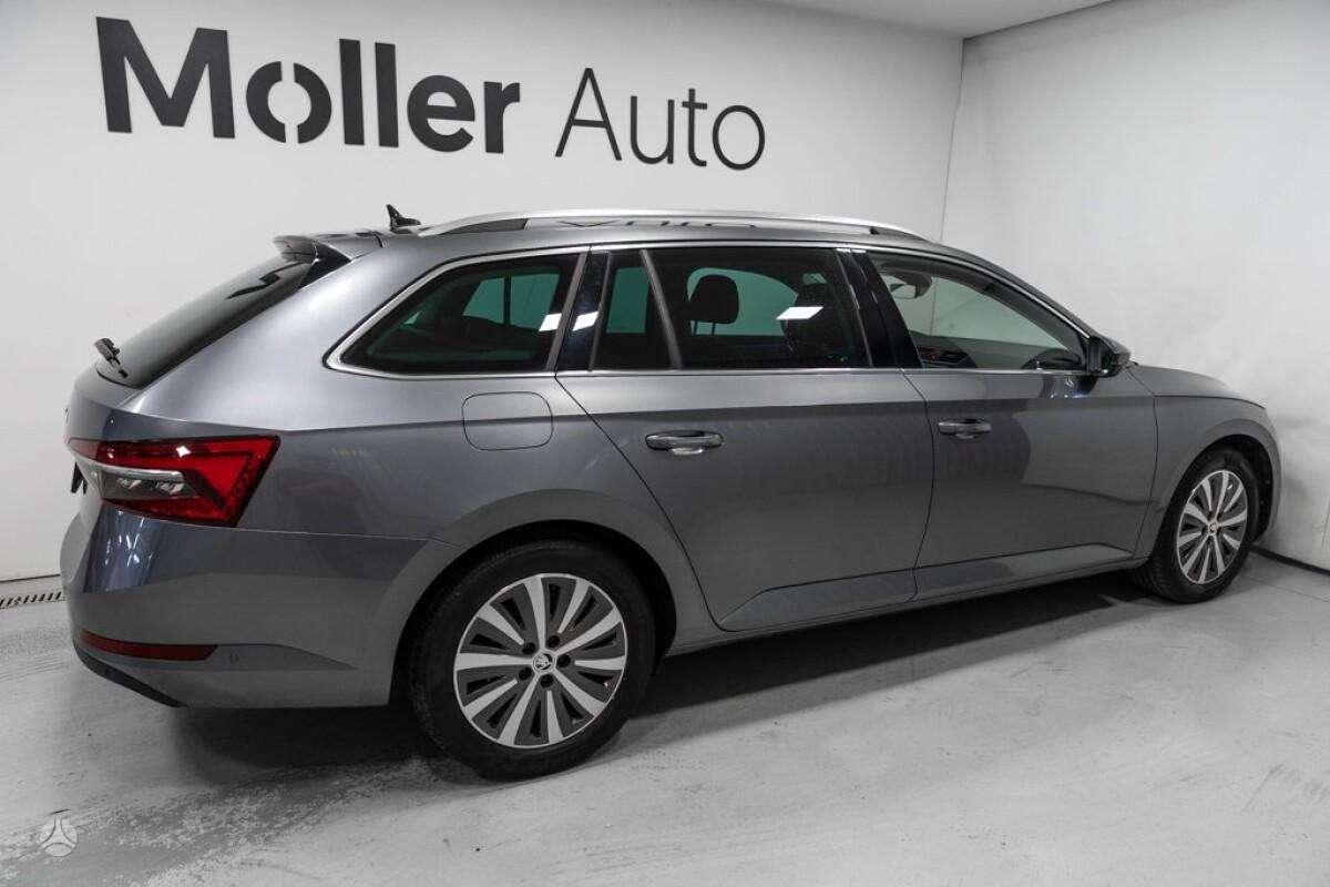 Skoda Superb, 2.0 l., Хэтчбек