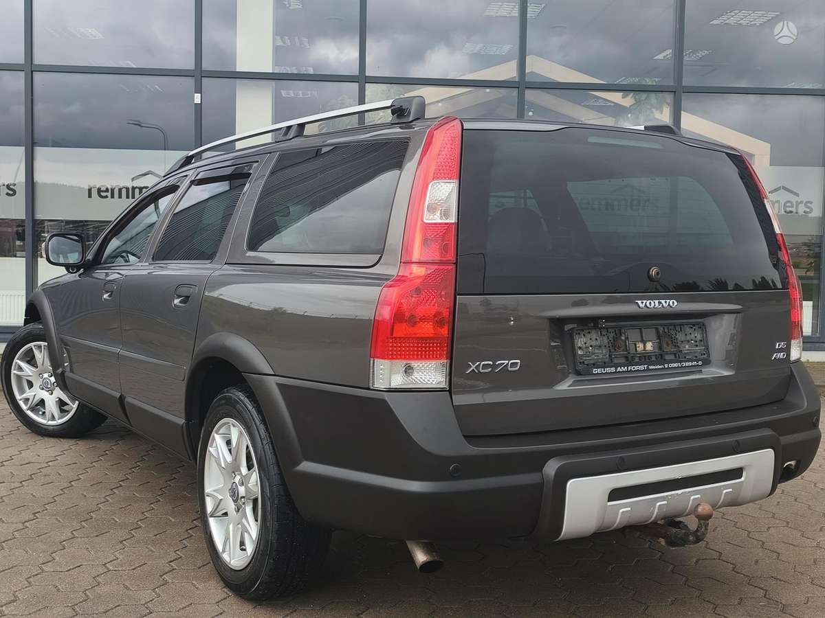 Volvo XC70, 2.4 l., Универсал