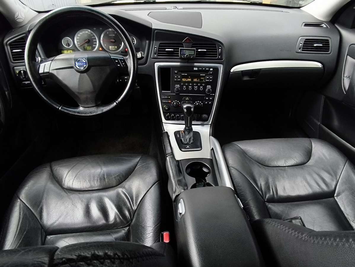 Volvo XC70, 2.4 l., Универсал