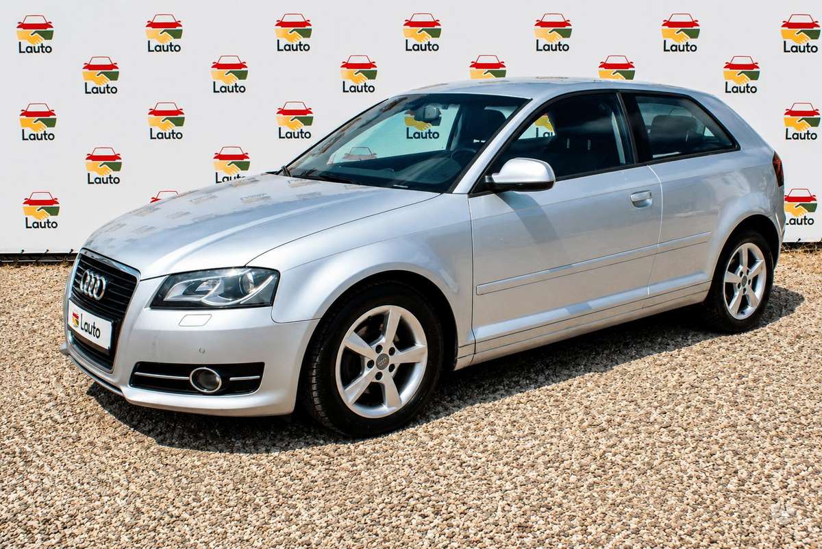 Audi A3, 1.6 l., Хэтчбек