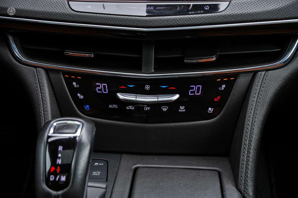 Cadillac CT6, 3.7 l., Седан