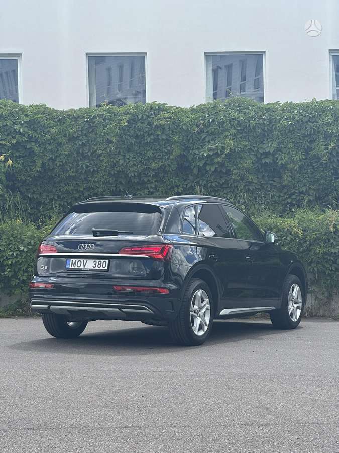 Audi Q5, 2.0 l., Универсал