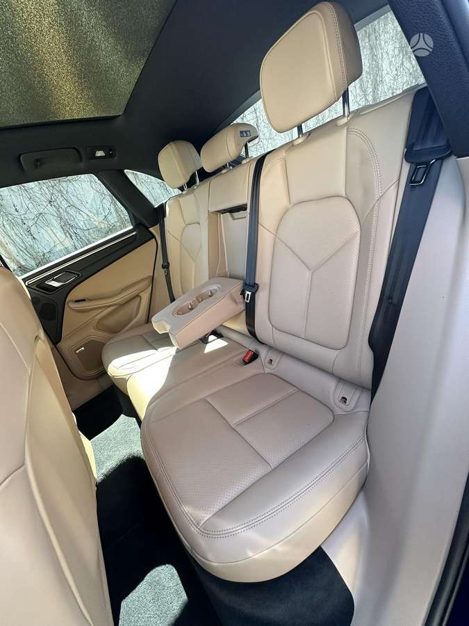 Porsche Macan - 7