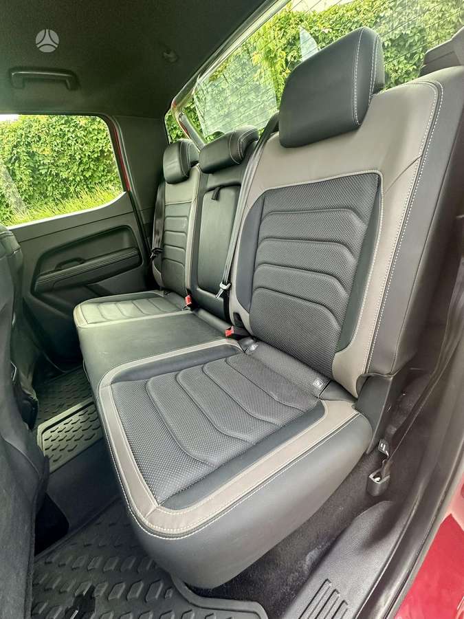 Volkswagen Amarok - 7
