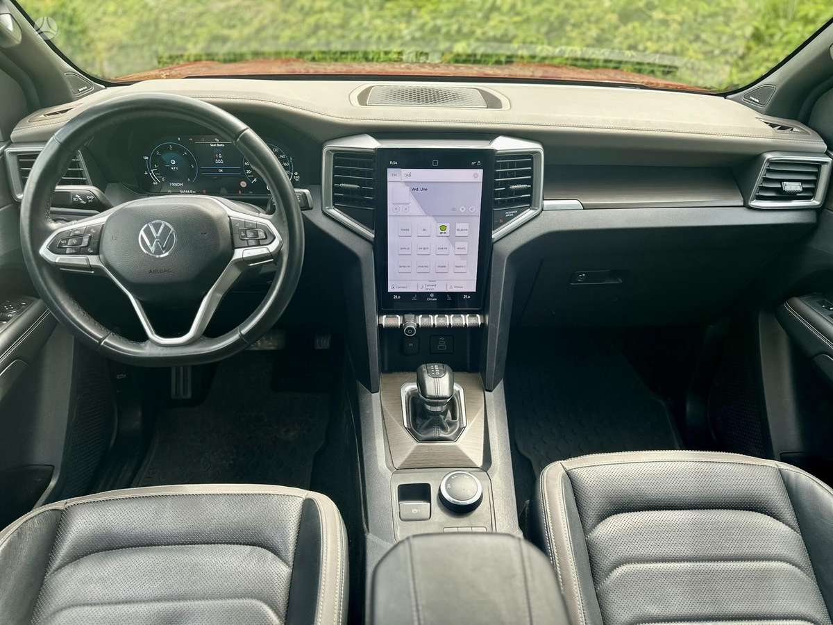Volkswagen Amarok - 8