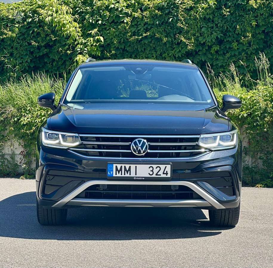 Volkswagen Tiguan - 2