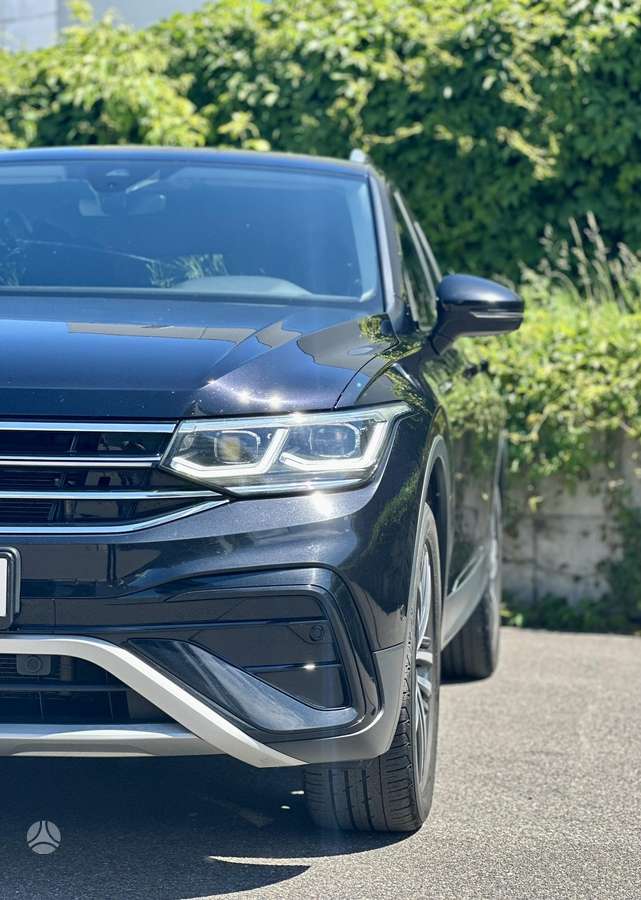 Volkswagen Tiguan - 3