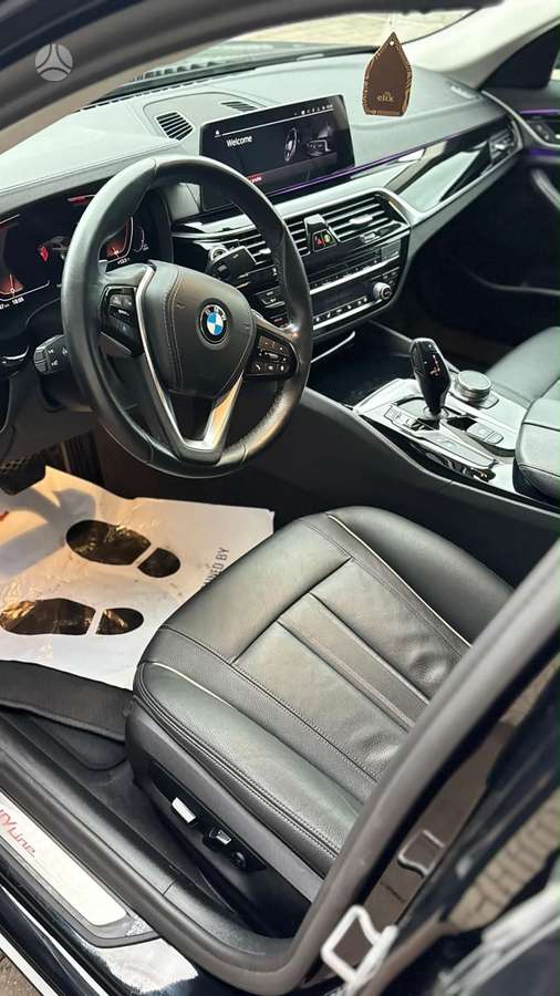 BMW 520, 2.0 l., Седан