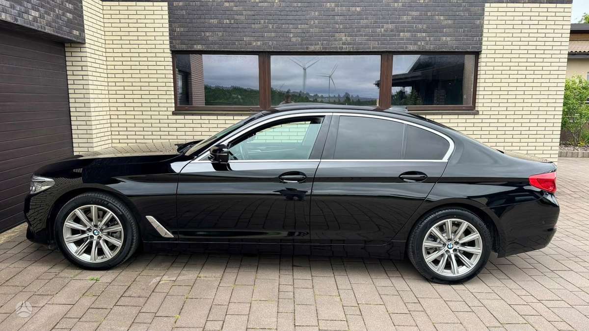 BMW 520, 2.0 l., Седан