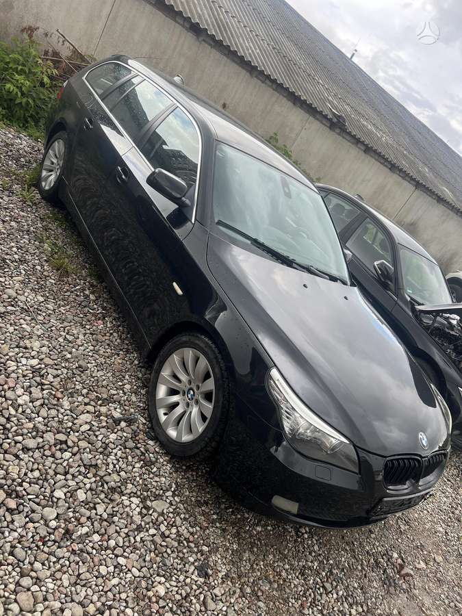 BMW 520, 2.0 l., wagon