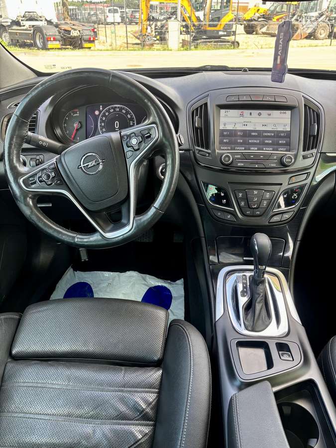 Opel Insignia, 2.0 l., Универсал