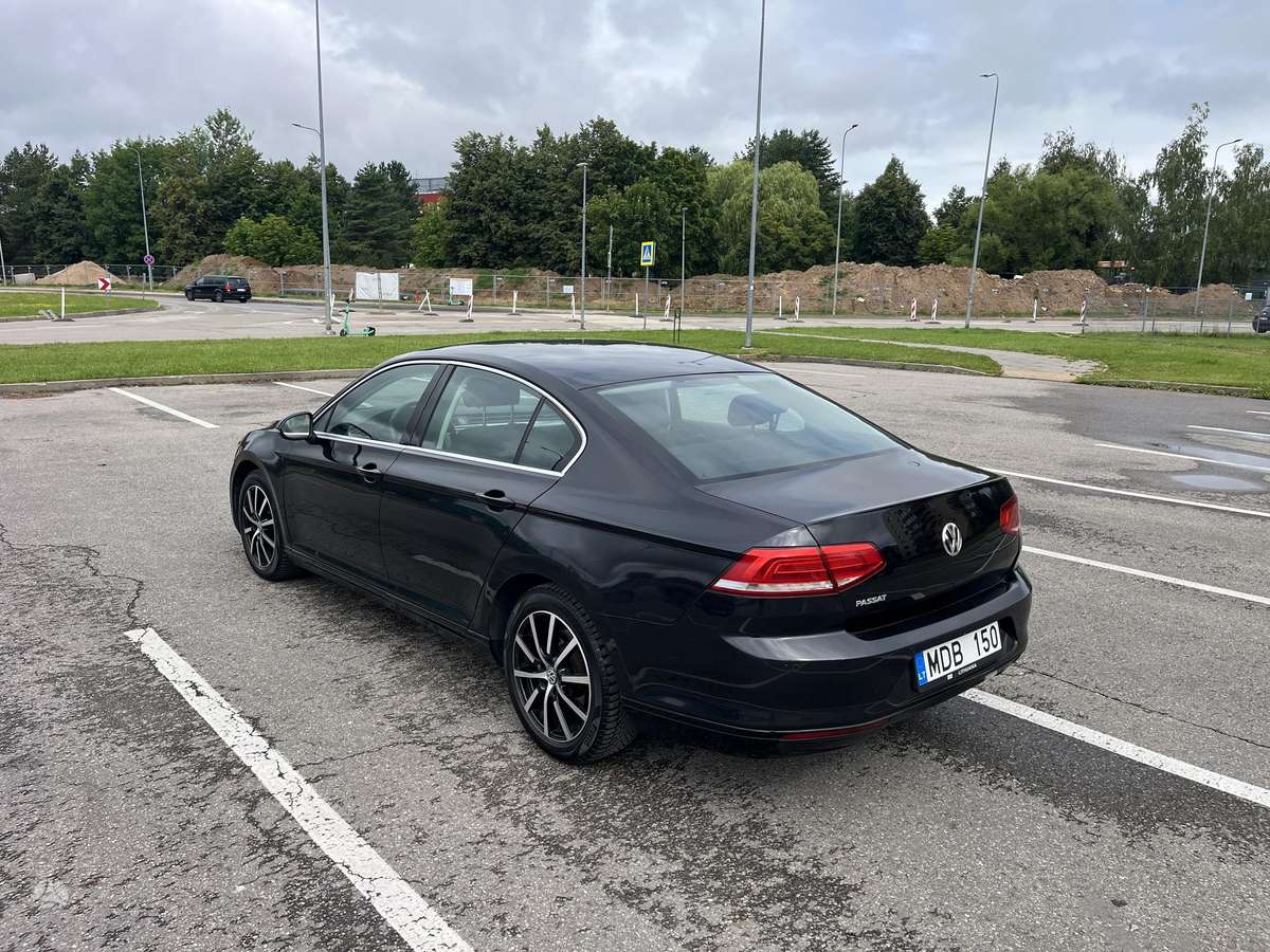 Volkswagen Passat - 3