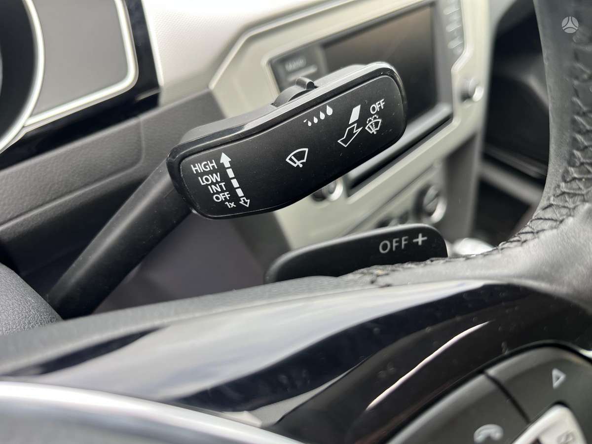 Volkswagen Passat - 9