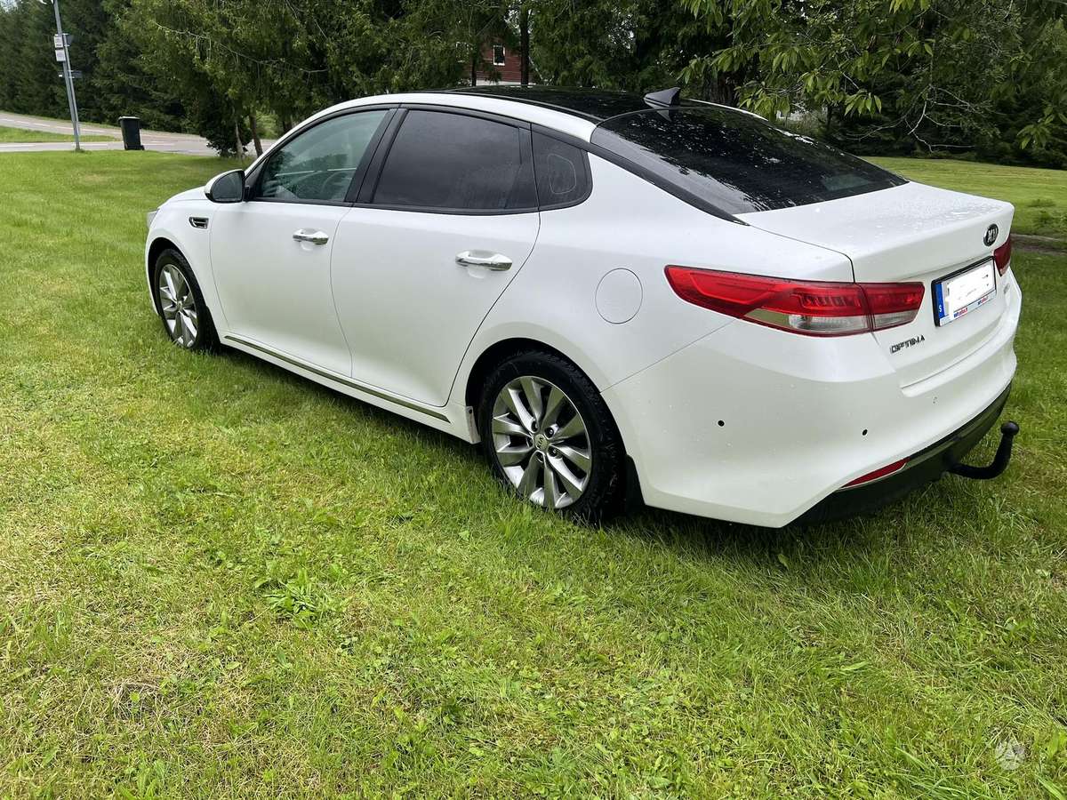 Kia Optima, 1.7 l., Седан
