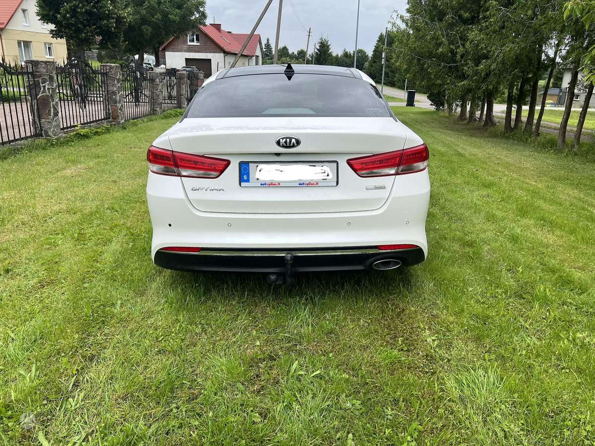 Kia Optima, 1.7 l., Седан