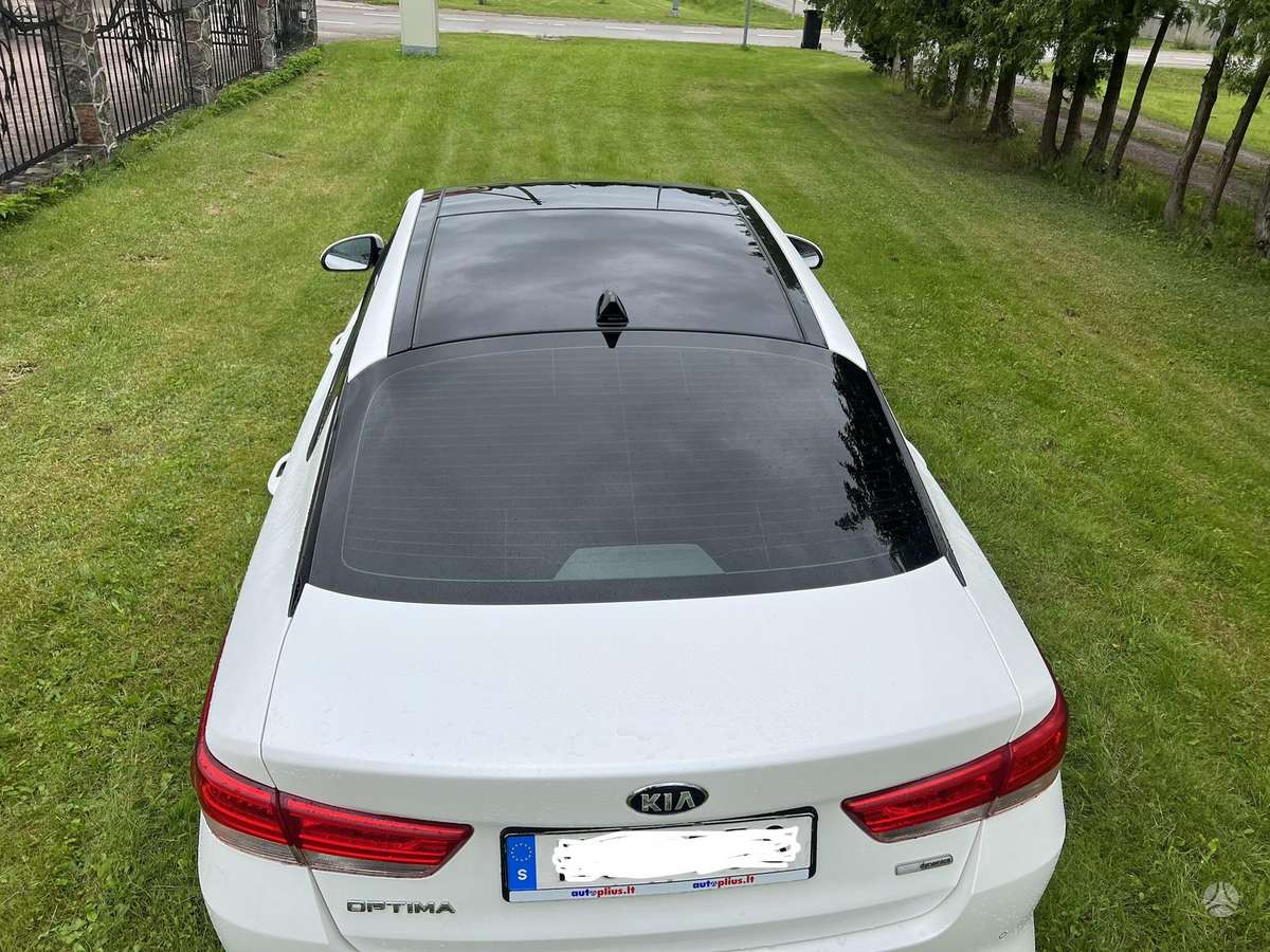 Kia Optima, 1.7 l., Седан