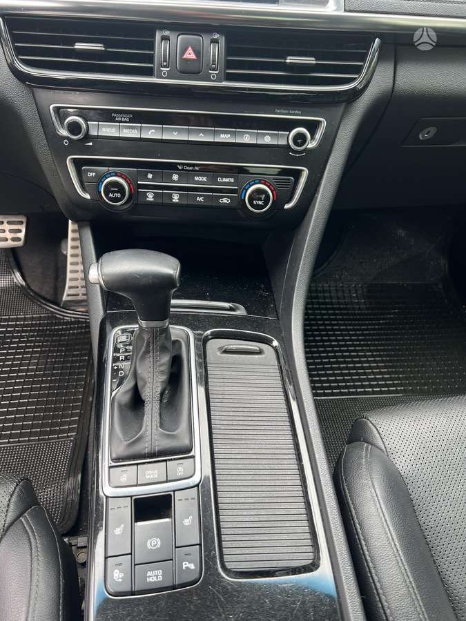 Kia Optima, 1.7 l., Седан
