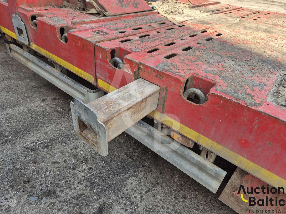 -Kita- Ozgul LW4, auto transporter