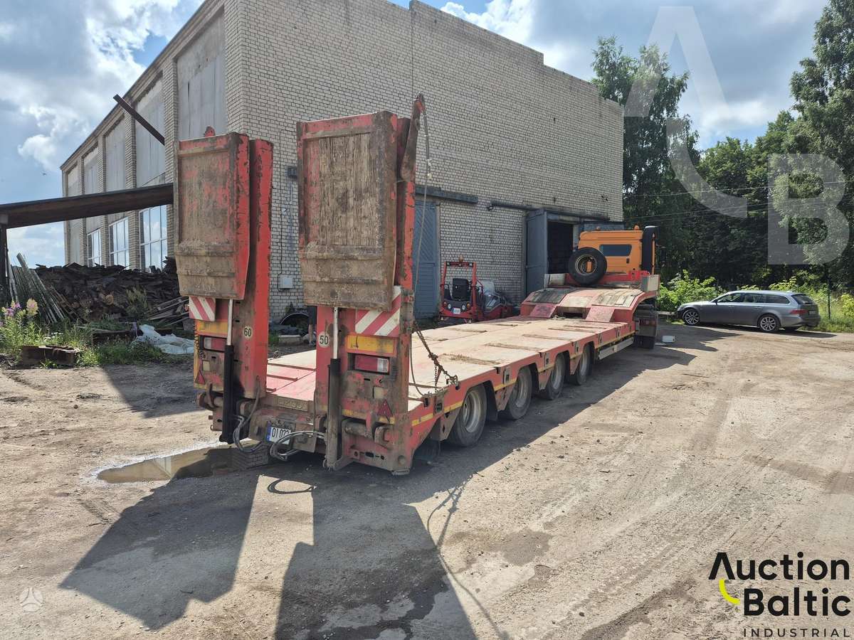 -Kita- Ozgul LW4, auto transporter