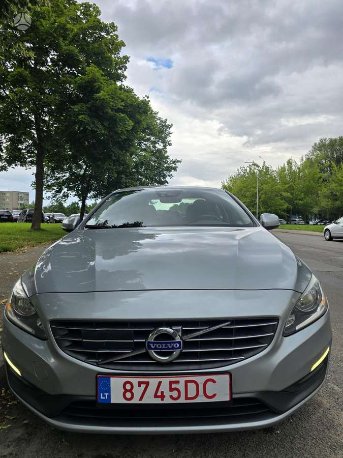 Volvo S60, 2.0 l., Седан