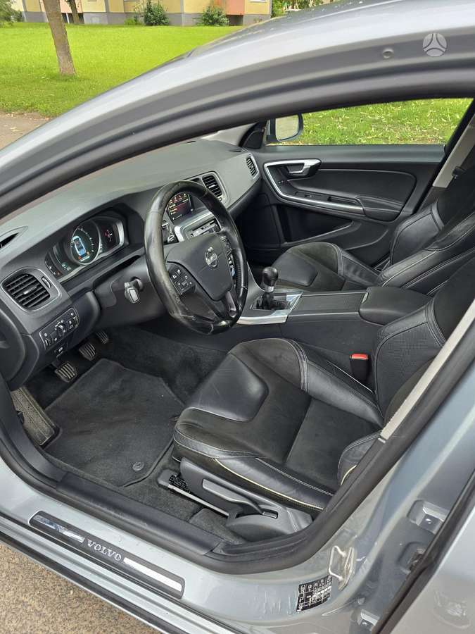 Volvo S60 - 6