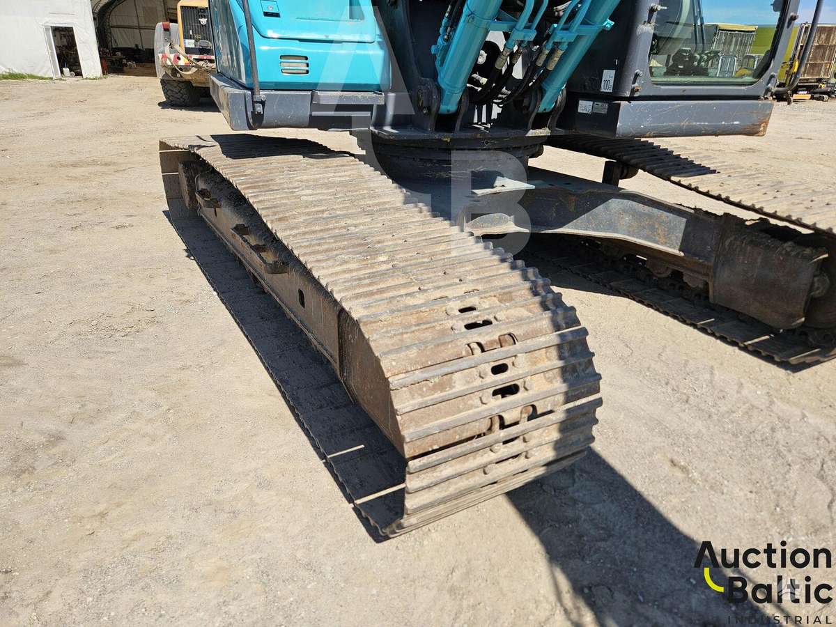 Kobelco SK 210 LC-10, excavator