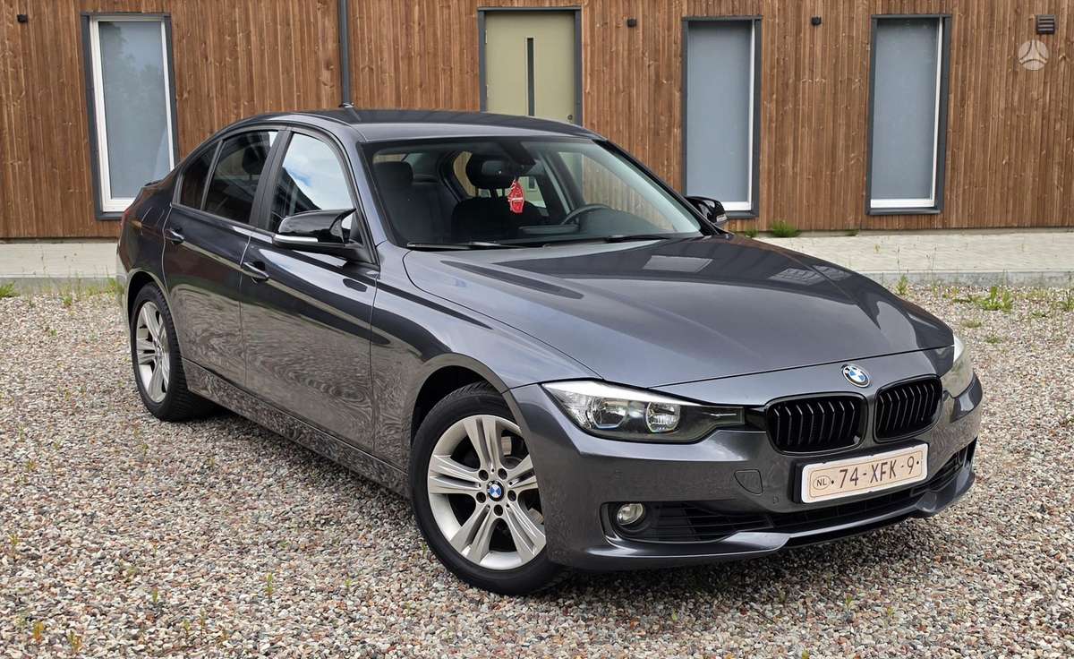 BMW 320, 2.0 l., Седан