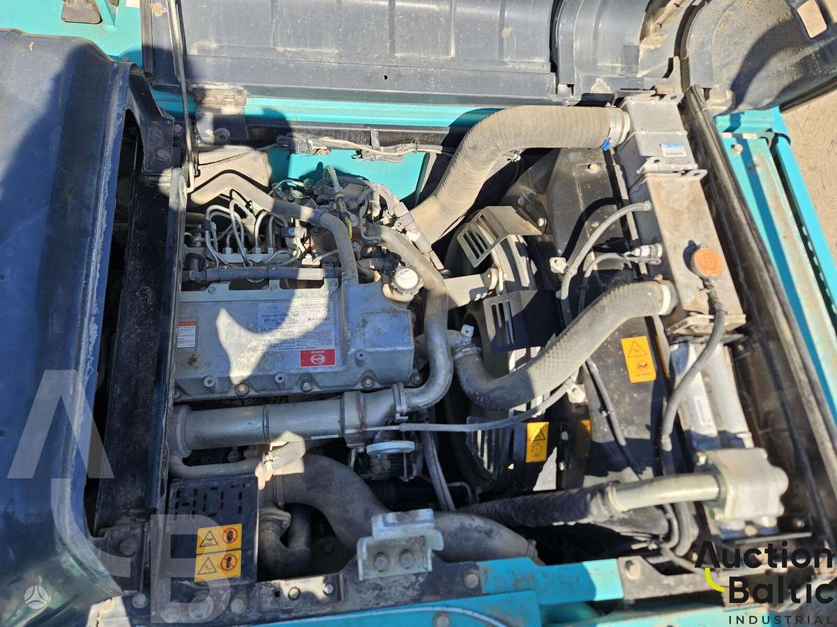 Kobelco SK 210 LC-10, excavator