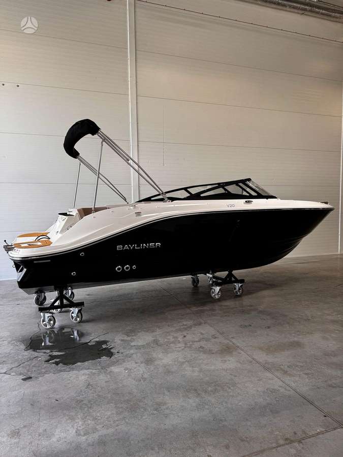 BAYLINER V20 Sandėlyje, yachts / cruisers