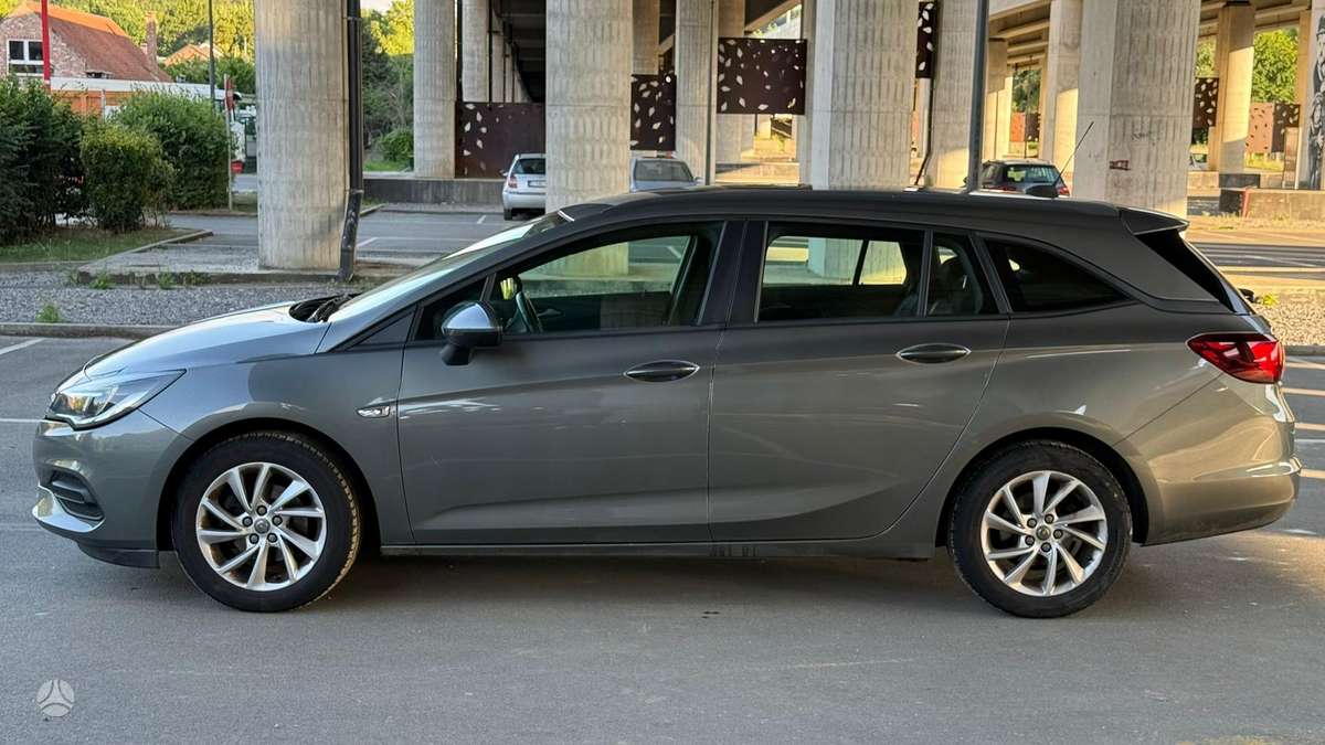 Opel Astra, 1.2 l., Универсал